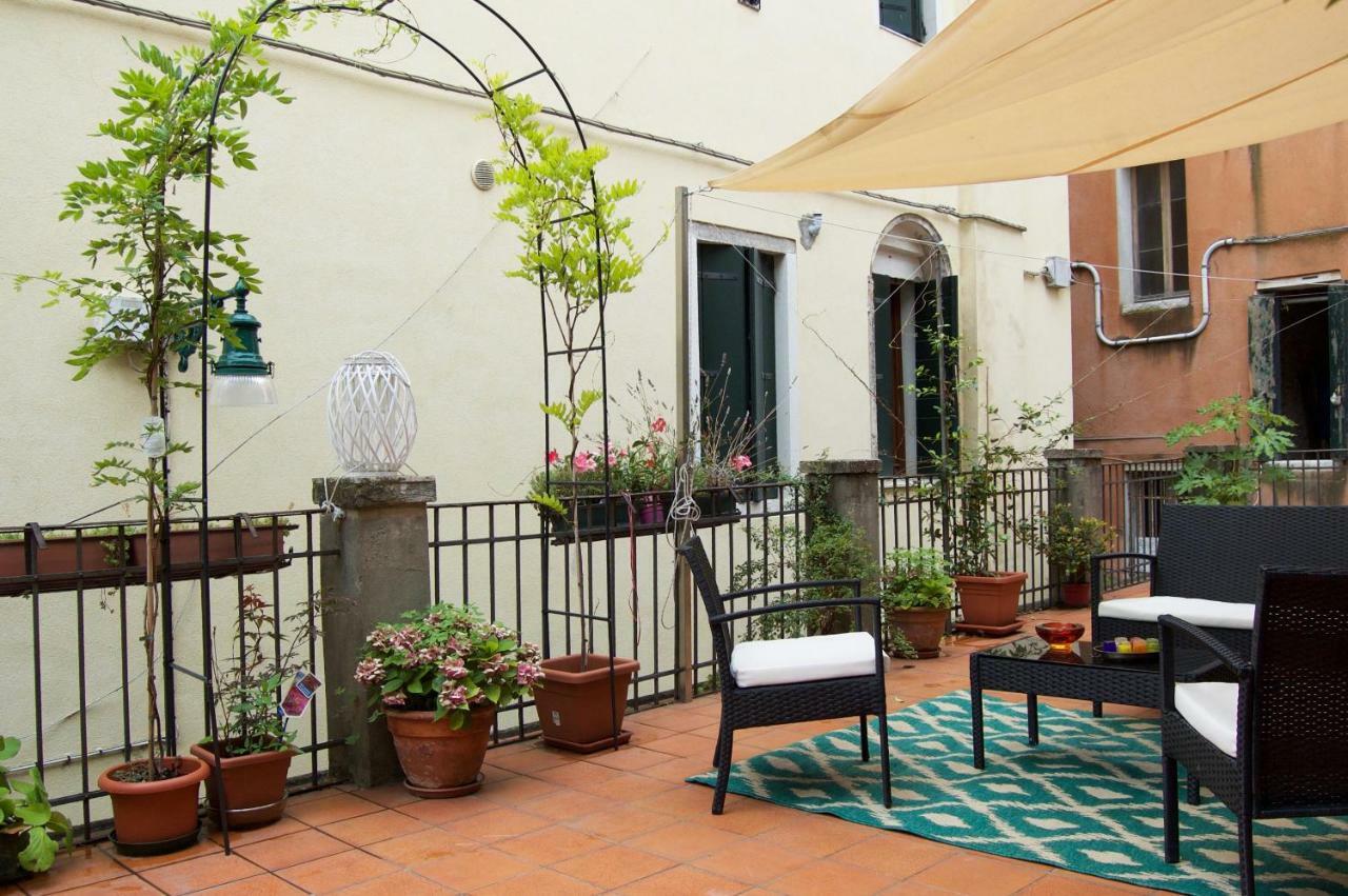 Apartamento Marinaressa Biennale Terrazza Venecia Exterior foto
