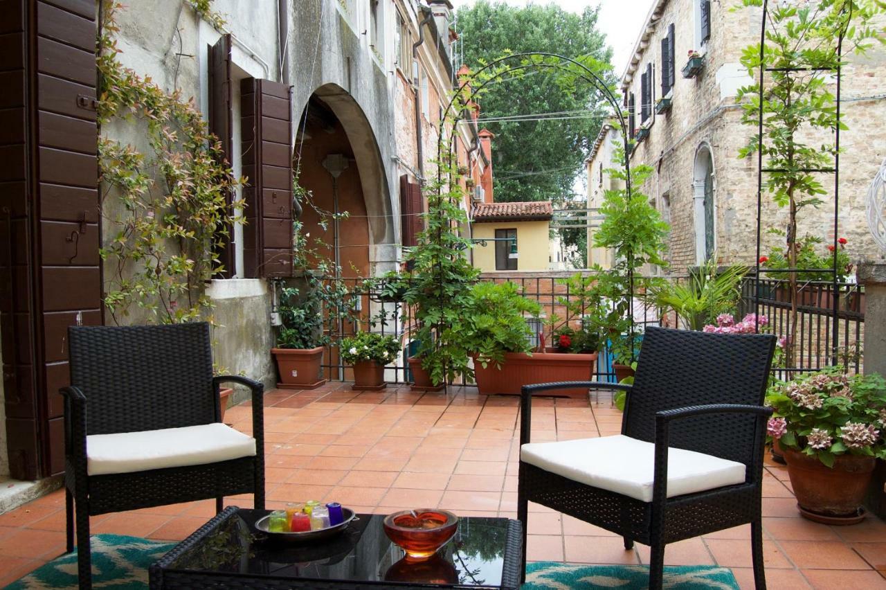 Apartamento Marinaressa Biennale Terrazza Venecia Exterior foto